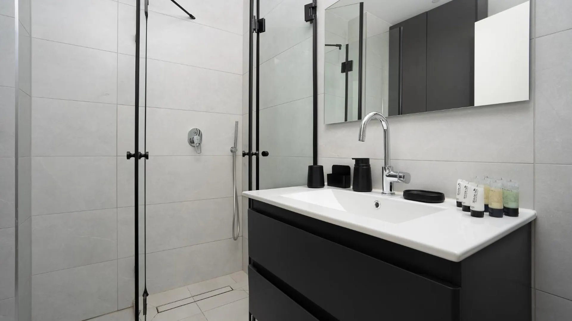 Apartments And Studios At Sea Side By Rently Eilat Israel